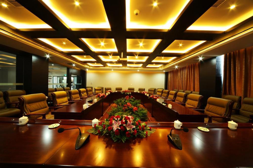 Xiongzhao Grand Hotel Weishan דאלי מראה חיצוני תמונה