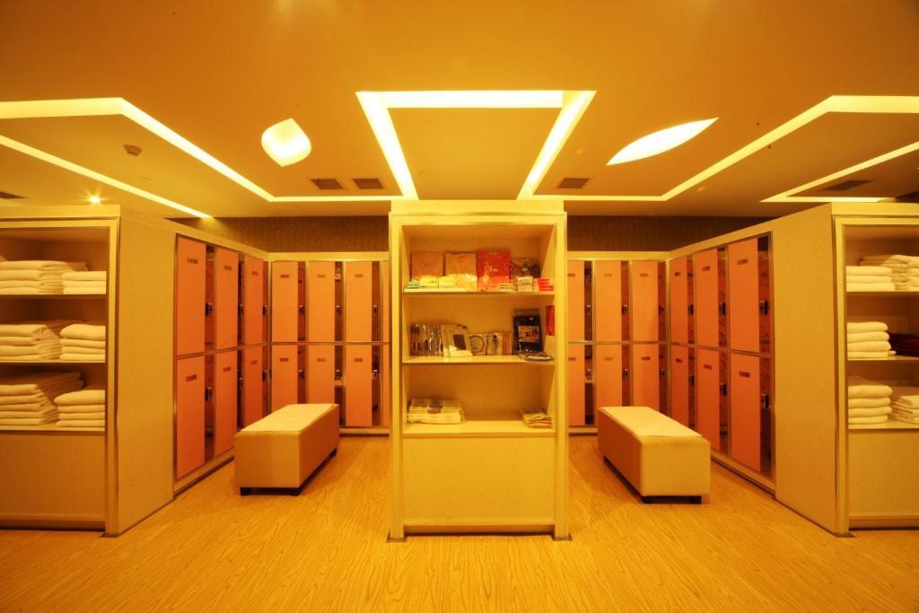 Xiongzhao Grand Hotel Weishan דאלי מראה חיצוני תמונה